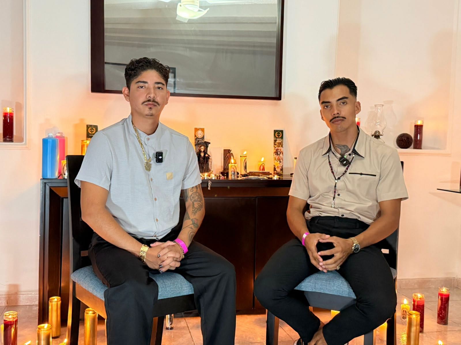 Unicornio Negro y Cuervo Negro en consulta